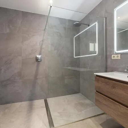 Awesome In With Outdoor Swimming Pool Ferienhaus