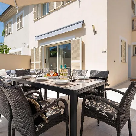 Holiday home Awesome In With Outdoor Swimming Pool Muro